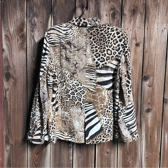 Chico’s Animal Print Giraffe Zebra Leopard Snake Career Mob Wife Blazer Sz M - Picture 9 of 12
